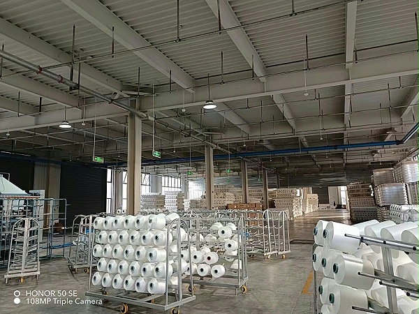 工厂车间空压机气体管道铺设