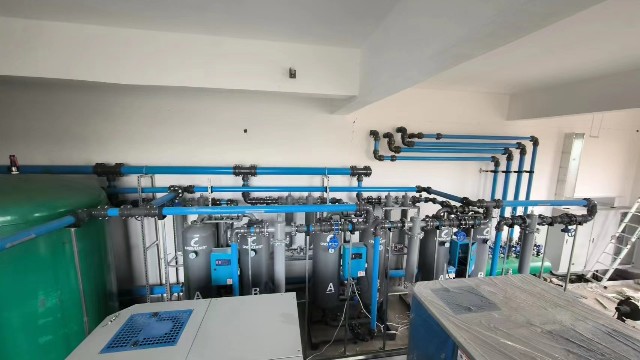 空气压缩机排布气管用什么管道