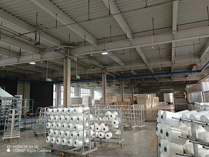 工厂车间空压机气体管道铺设